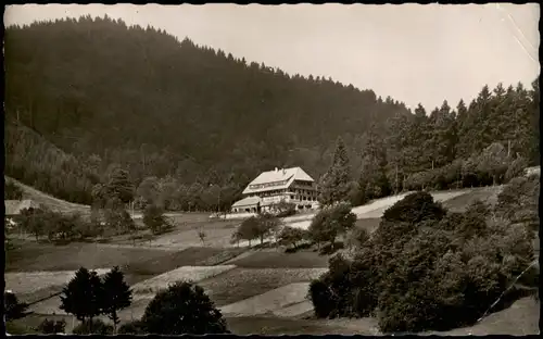 .Baden-Württemberg Schwarzwald (Mittelgebirge) am Gasthof Pension Haldenhof 1957