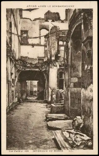 CPA Arras Atrecht INTÉRIEUR DU MUSEE APRÈS LE BOMBARDEMENT 1918