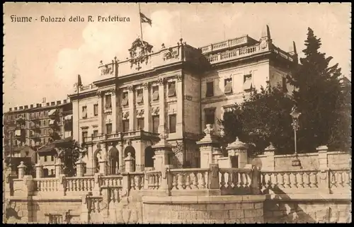 Postcard Rijeka Fiume/Reka Palazzo della R. Prefettura 1920