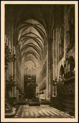 CPA Paris Intérieur de Notre-Dame (Innenansicht Kathedrale) 1930