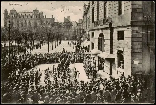 Straßburg Strasbourg Stadtteilansicht mit Parade-Aufstellung 1907