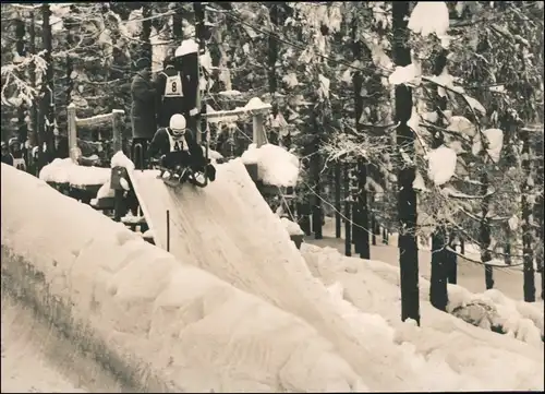 Ansichtskarte Friedrichroda Rennrodelbahn, Welrmeisterschaften 1966