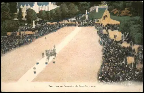 CPA Lourdes Lorda Procession du Saint-Sacrement 1918