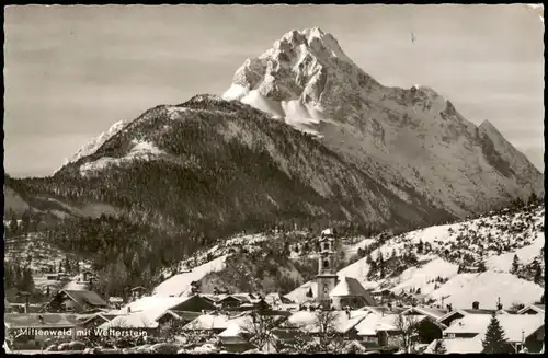 Ansichtskarte Mittenwald Mittenwald mit Wetterstein Panorama im Winter 1960