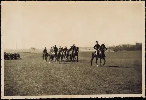 Ansichtskarte  Militaria Reiter Soldaten 1928 Privatfoto