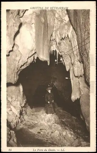 Lestelle-Bétharram GROTTES DE BÉTHARRAM La Porte du Dante. - LL. 1928