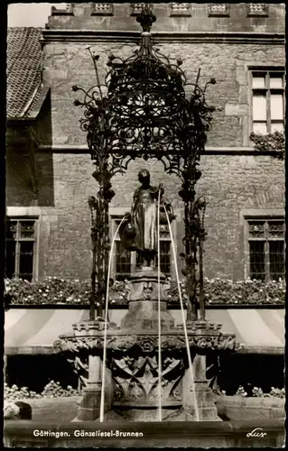 Ansichtskarte Göttingen Gänseliesel-Brunnen 1956