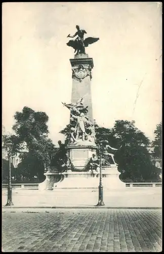 CPA Paris La Statue de Gambetta Place du Carrousel 1910