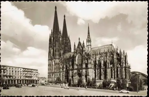 Ansichtskarte Köln Partie vor dem Kölner Dom 1956