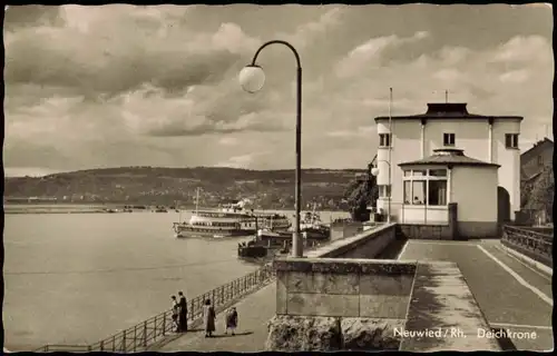 Neuwied (Rhein) Stadtansicht Partie am Rhein mit Deichkrone 1960