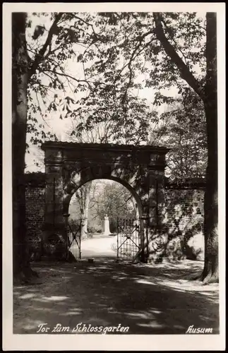 Ansichtskarte Husum Tor zum Schlossgarten 1960