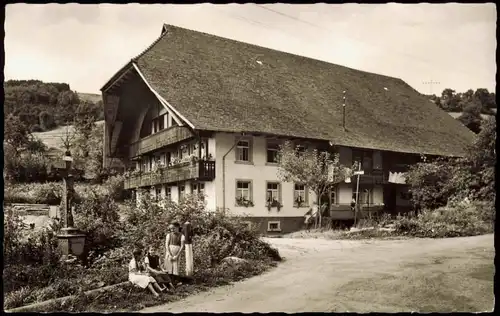 .Baden-Württemberg Schwarzwaldhaus im Prechtal Schwarzwald 1966