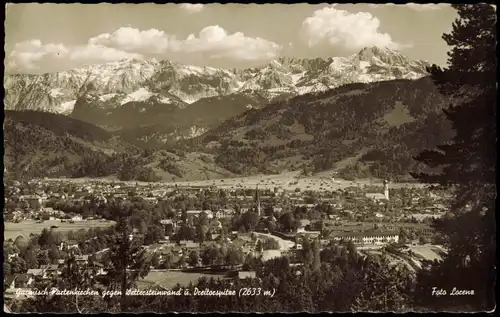 Ansichtskarte Garmisch-Partenkirchen Panorama-Ansicht Blick zu den Alpen 1955