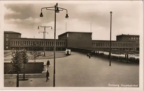 Ansichtskarte Duisburg Hauptbahnhof, Bustation - Fotokarte 1940