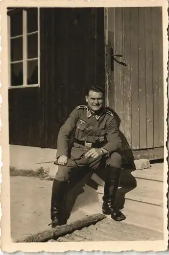 Militär & Soldatenleben eine höherrangigen Soldaten  2. WK 1940 Privatfoto Foto