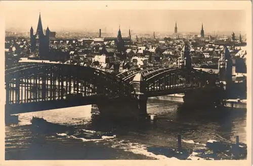 Ansichtskarte Köln Blick Pressaturm auf die Hohenzollernbrücke 1930