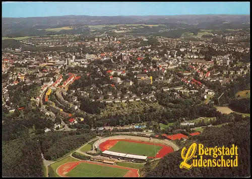 Ansichtskarte Lüdenscheid Luftbild der Stadt mit Sportanlagen Stadion 1980