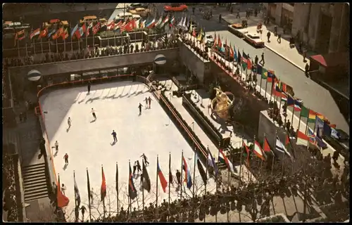 Postcard New York City ROCKEFELLER PLAZA SKATING RINK 1960