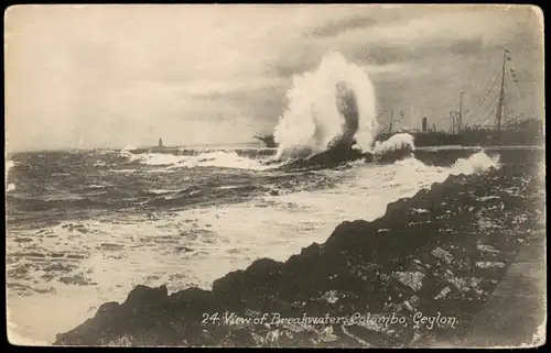 Postcard Colombo View of Breakwater Colombo, Ceylon Sri Lanka 1910