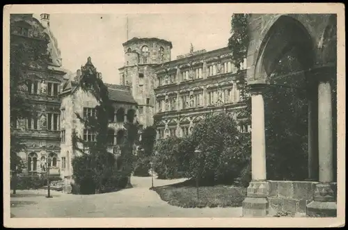 Ansichtskarte Heidelberg Heidelberger Schloss Blick in den Schloßhof 1920