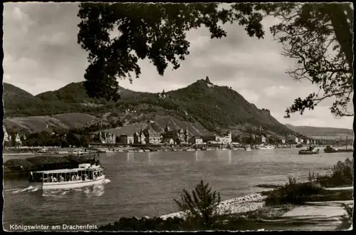 Ansichtskarte Königswinter Rhein passiert den Ort mit Drachenfels 1960