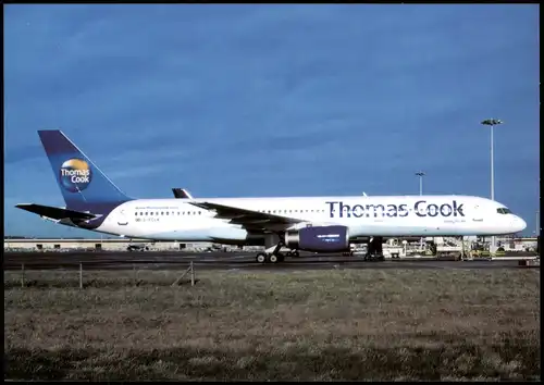 Postcard London Flugzeug Boeing THOMAS COOK B757-200 G-FCLK Gatwick 2003
