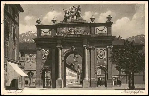 Ansichtskarte Innsbruck Triumphpforte - Straßenpartie 1934