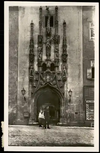 Postcard Brünn Brno Rathausportal - Polizist, Frauen 1934