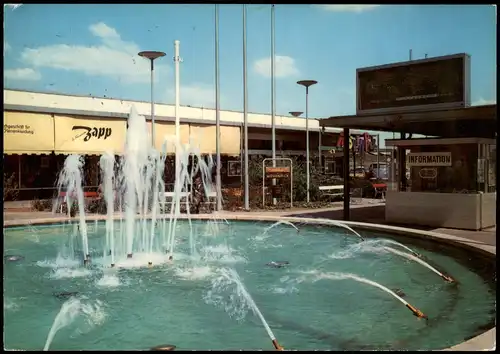 Ansichtskarte Sulzbach Springbrunnen Wasserspiele im Main-Taunus-Zentrum 1975
