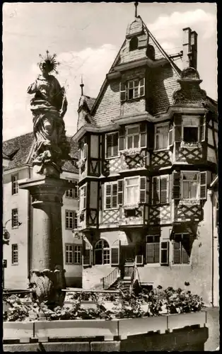 Heppenheim an der Bergstraße Marktbrunnen und Liebig-Apotheke 1960