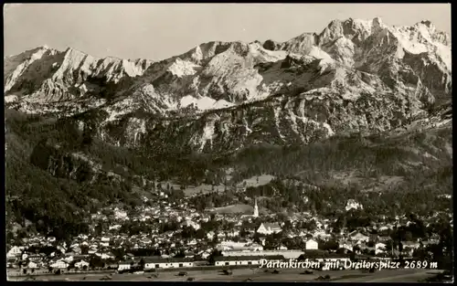 Ansichtskarte Garmisch-Partenkirchen Gesamtansicht mit Bergpanorama 1960