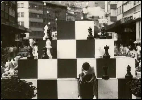 Ansichtskarte Biel Bienne Schach Chess - Spiel Bahnhof Schachpyramiede 1988