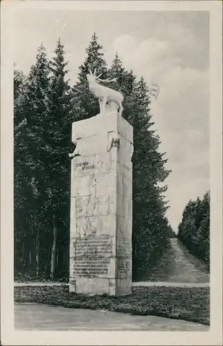 Ansichtskarte Frauenwald Rennsteig Monument, Hirsch-Denkmal 1953   Stempel