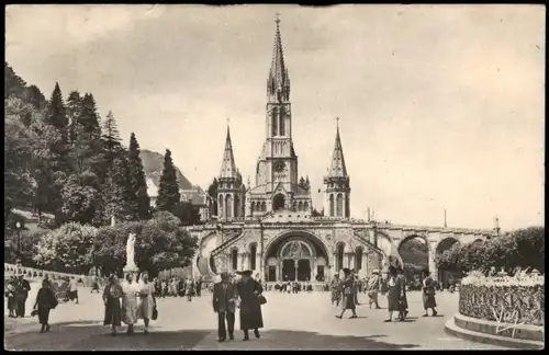 CPA Lourdes Lorda La Basilique - Entrée du Rosaire 1928