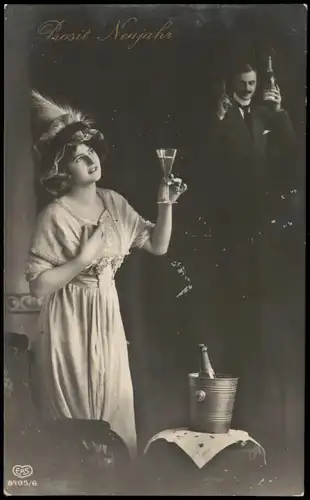 Neujahr Sylvester New Year schöne Frau Sekt Mann Fotokunst 1918