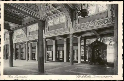 Ansichtskarte Bad Pyrmont Wandelhalle. Innenansicht 1936