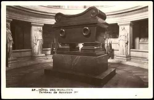 CPA Paris HÔTEL DES INVALIDES Tombeau de Napoléon 1920