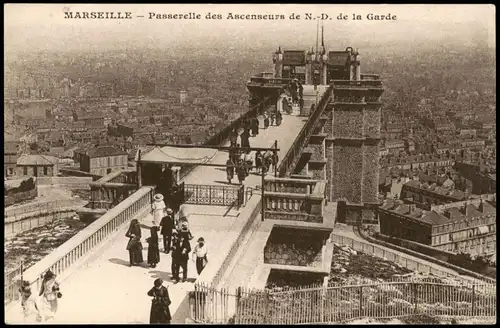 CPA Marseille Passerelle des Ascenseurs de N.-D. de la Garde 1910