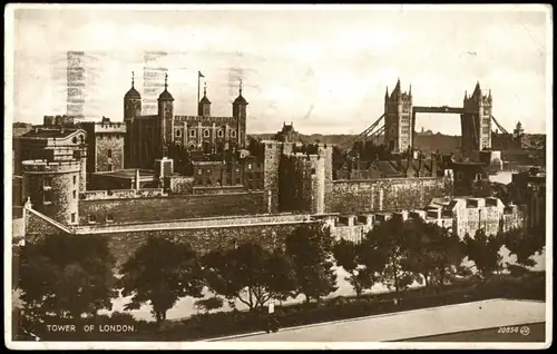 Postcard London Tower of London 1934