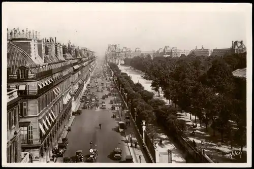 CPA Paris Rue de Rivoli et Jardin des Tuileries 1930