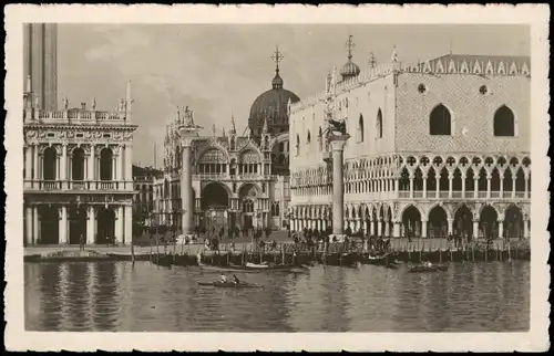 Cartoline Venedig Venezia Partie am Dogenpalast Palazzo Ducale 1930