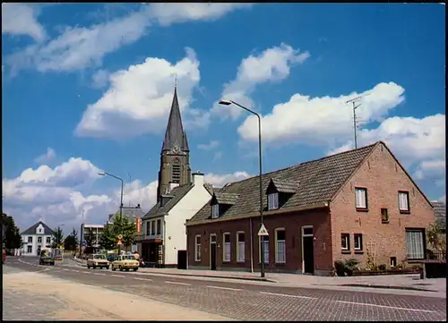 Postkaart Veldhoven Dorpstraat 1968