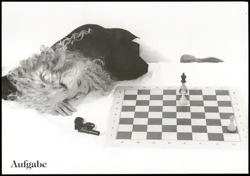 Schach Chess Limitierte Motivkarte "Aufgabe" Frau vor Schachbrett 1990