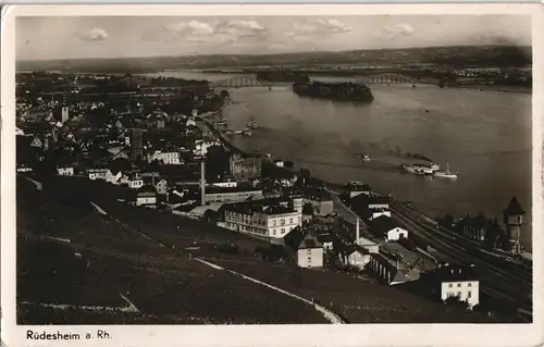 Ansichtskarte Rüdesheim (Rhein) Fabrik, Bahnhof, Stadt und Rhein 1930