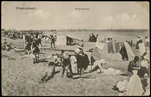 Ansichtskarte Friedrichsort-Kiel Strand belebt, Strandleben 1914 Feldpost gel