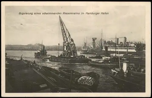 Hamburg Bugsierung eines schwimmenden Riesenkrahns im Hamburger Hafen 1920