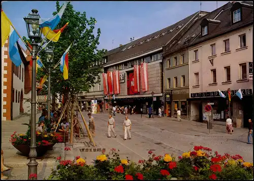 Ansichtskarte Marktredwitz Fußgängerzone, Apotheke - Fahnenmeer 1979