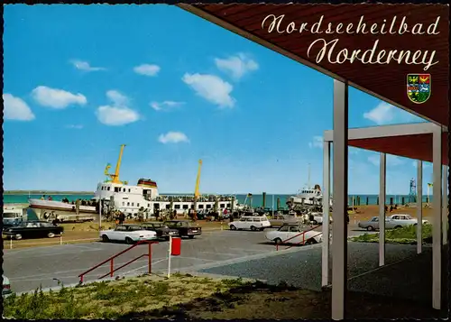 Ansichtskarte Norderney Hafen Partie mit Schiffen und Autos 1970