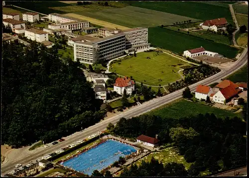Ansichtskarte Bad Driburg Luftbild Schwimmbad und Sanatorium 1973