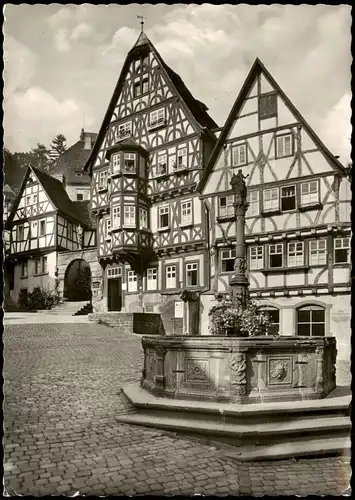 Ansichtskarte Miltenberg (Main) Marktplatz, Brunnen, Fachwerk-Häuser 1960